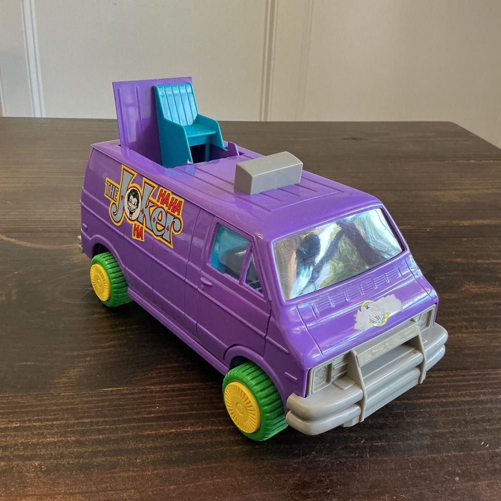 Vintage 1990 DC Comics Joker HAHA Van Purple Action Figure Vehicle Toy Damaged